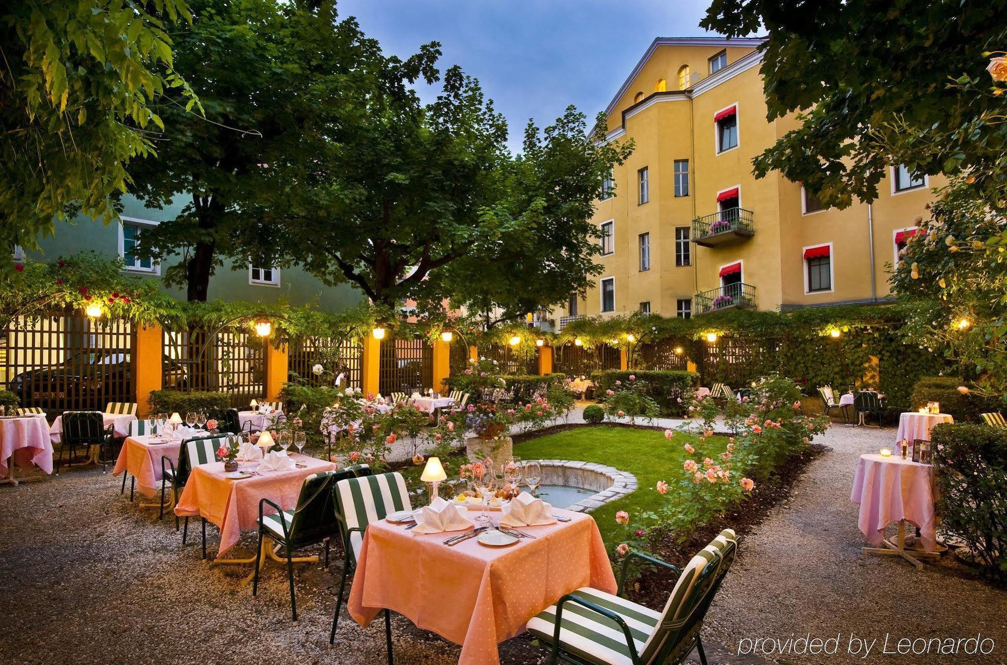 Parkhotel Graz - Traditional Luxury المطعم الصورة